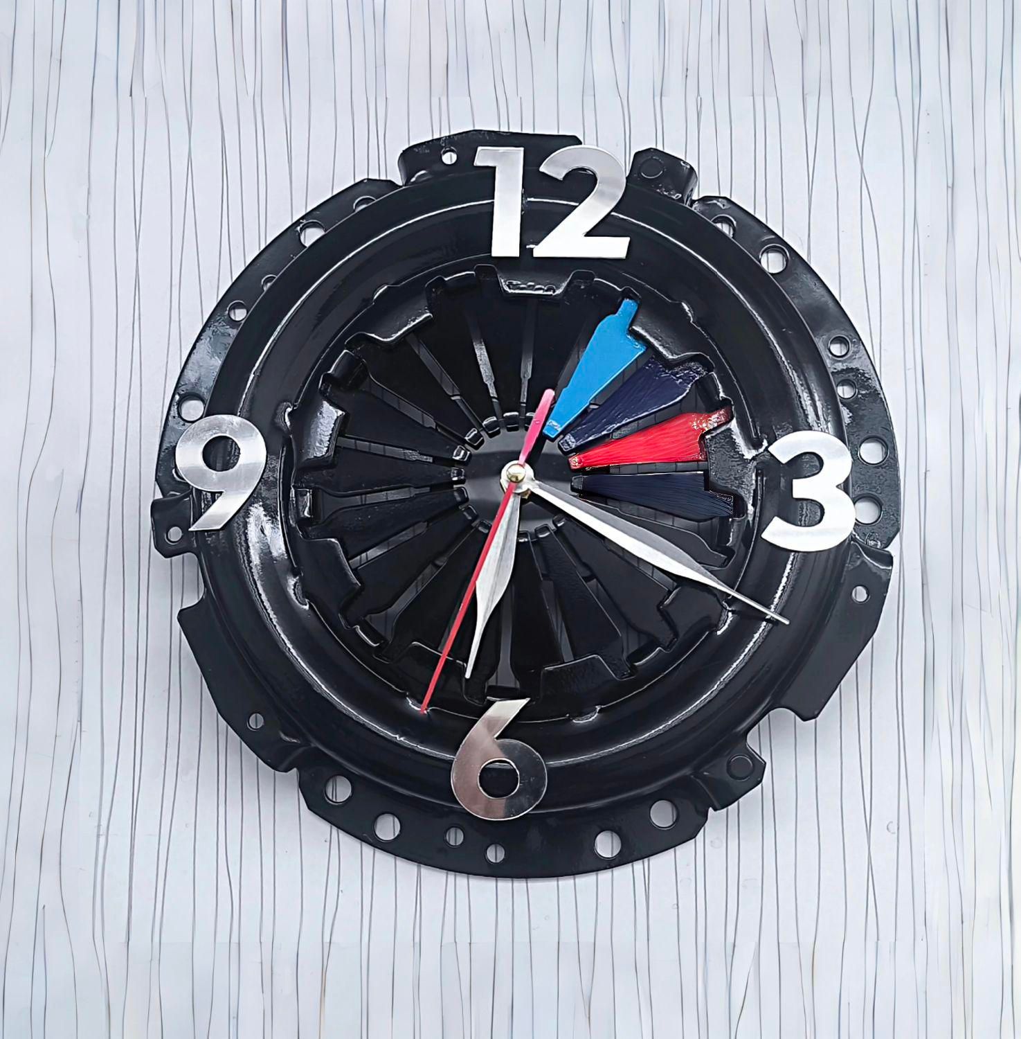 ساعت دیواری با طرح صفحه کلاچ|ساعت دیواری و تزئینی|اصفهان, صائب|دیوار