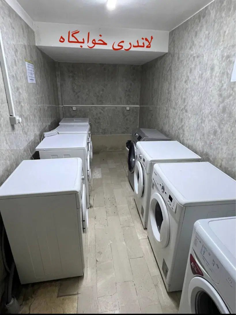 خوابگاه دانشجویی پسرانه نزدیک مترو میرزای شیرازی|اجارهٔ کوتاه‌مدت آپارتمان و سوئیت|تهران, عباس‌آباد|دیوار