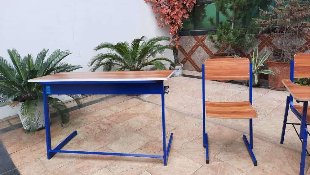 میز و صندلی دو نفره دانش آموزی|صندلی و نیمکت|تهران, بهارستان|دیوار