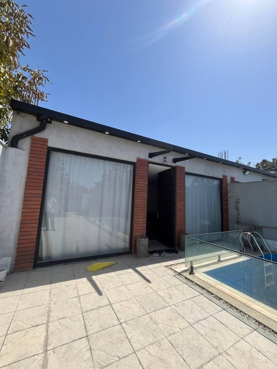 باغچه ۳۰۰متری/ویلا مدرن سنددار/شهرکی|فروش خانه و ویلا|محمدشهر, همایون ویلا|دیوار