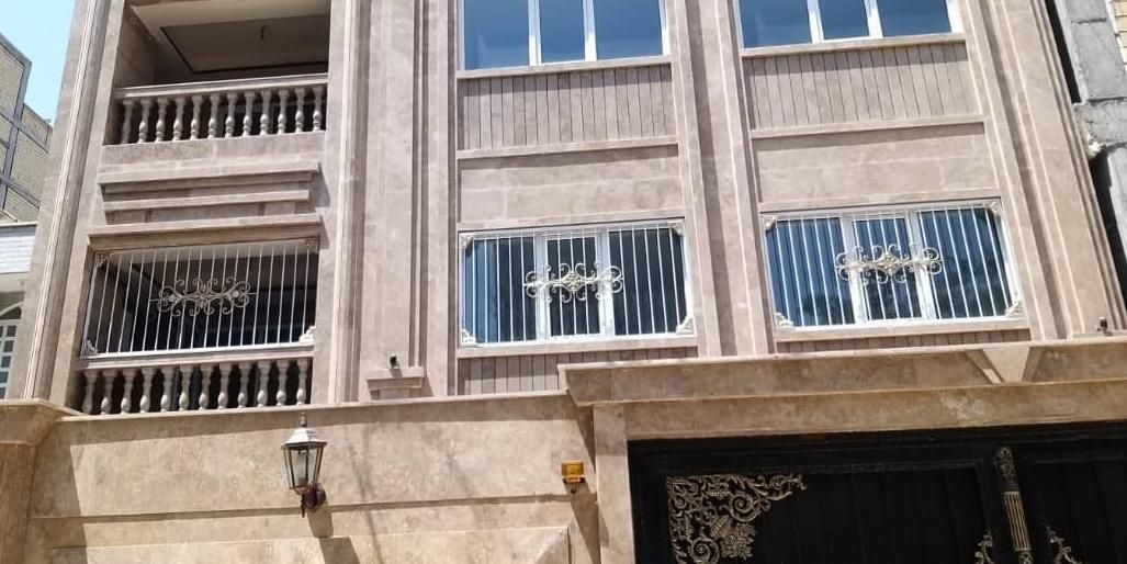 نرده پشت پنجره ترکیبی از چدن وکنگره|مصالح و تجهیزات ساختمان|کرمانشاه, |دیوار