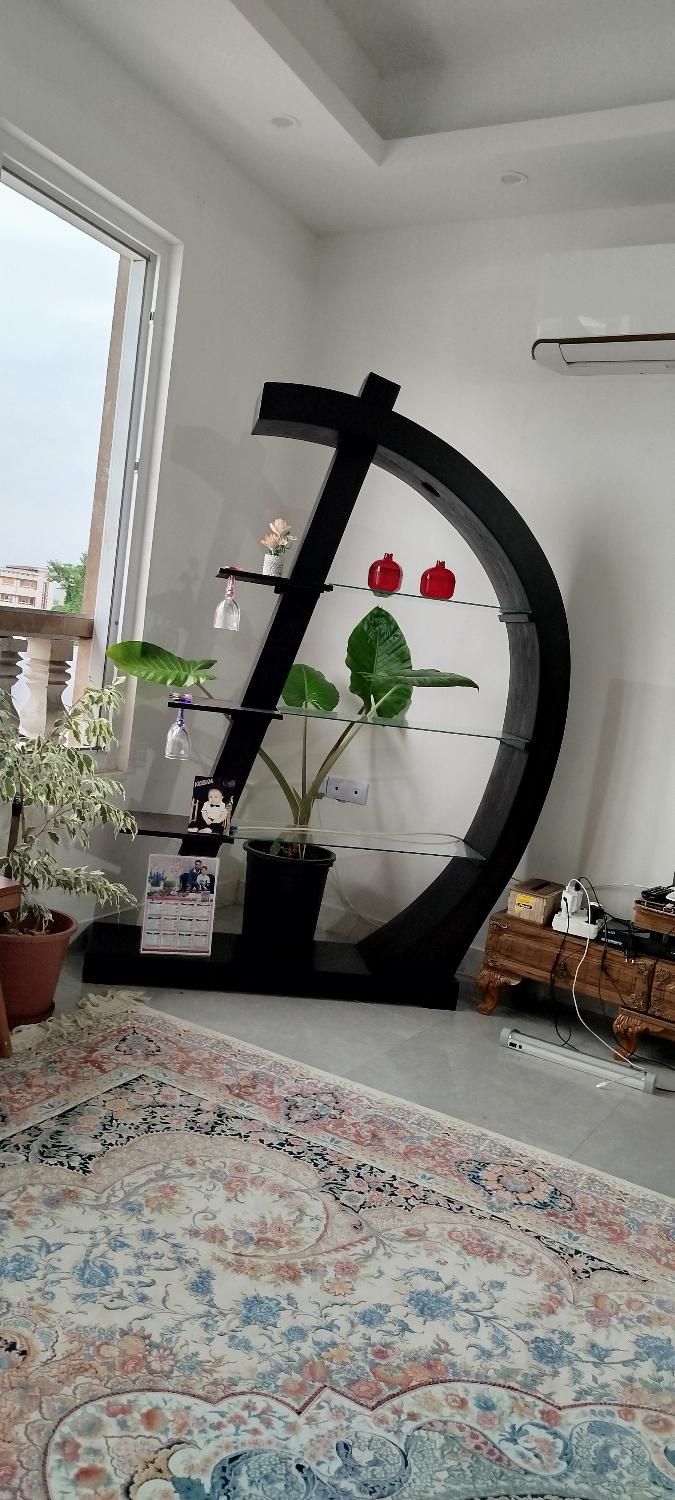 بوفه در حد نو|بوفه، ویترین، کنسول|رشت, پیرکلاچای|دیوار