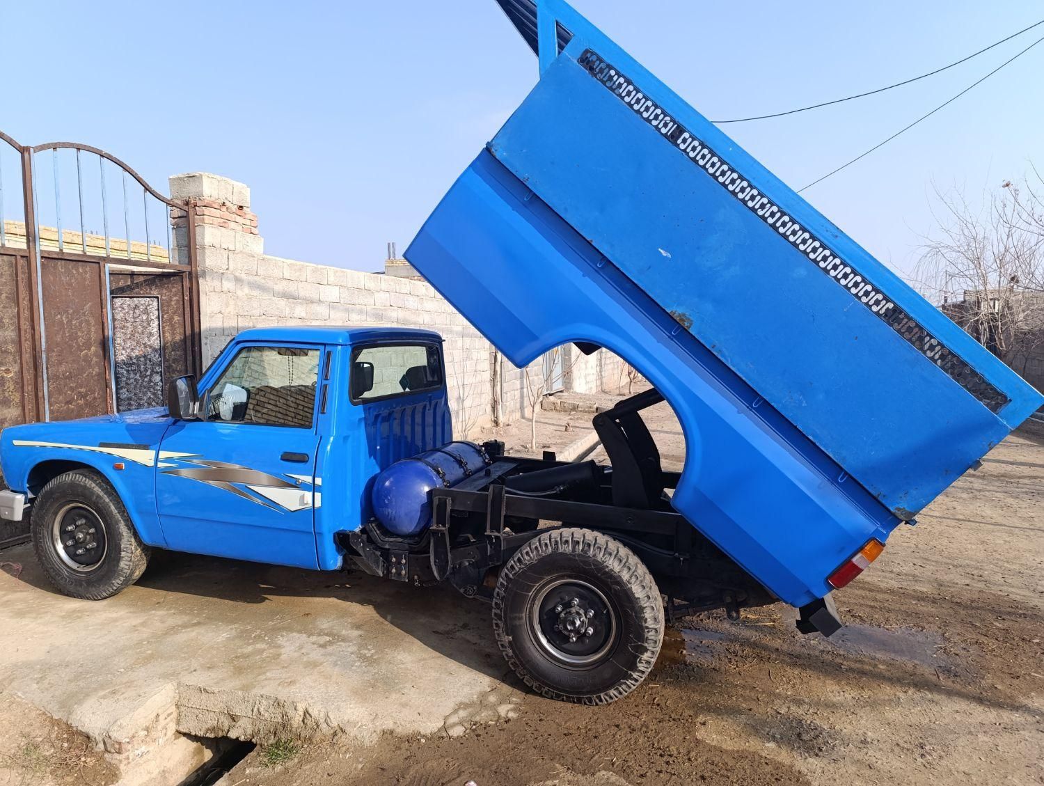 نیسان کمپرسی حمل نخاله برداری خاکبرداری شن ماسه و.|خدمات حمل و نقل|ارومیه, |دیوار