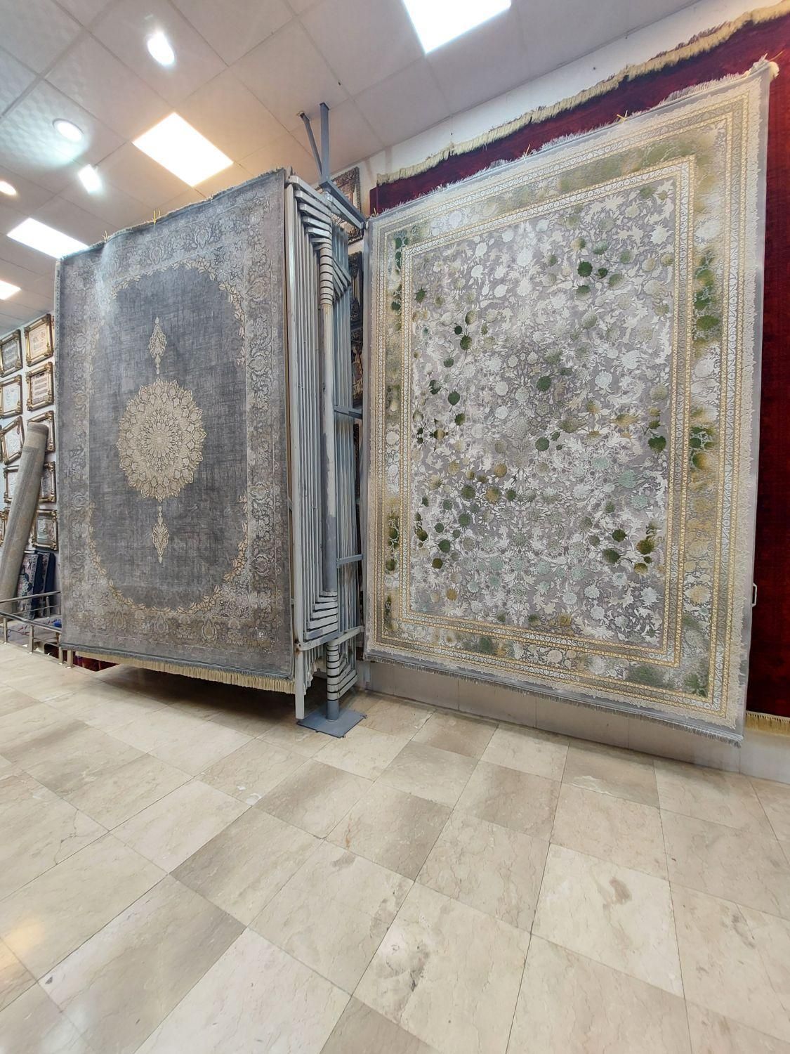 فرش ۱۲ متری سبز ترند طوسی زمینه کرمه ۱۲۰۰ شانه|فرش|مشهد, امیر|دیوار