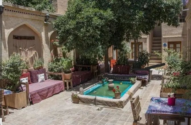 مشارکت در اقامتگاه بومگردی و رستوران. کار ازما|مشارکت در ساخت املاک|شیراز, خلیلی|دیوار