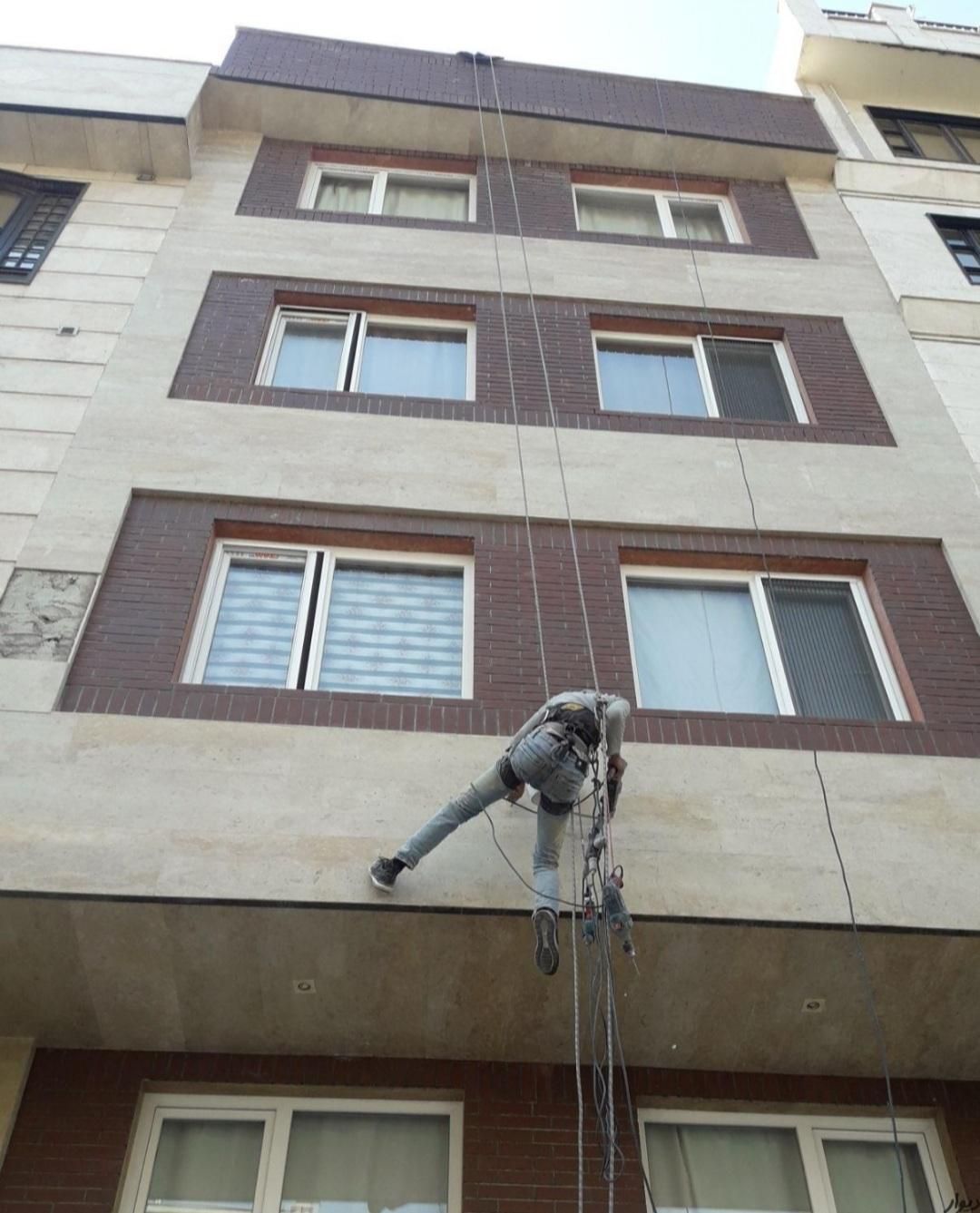 راپل بندبازی نماشویی پیچ رولپلاک ارتفاع طناب اجر|خدمات نظافت|قم, میرزائیه|دیوار