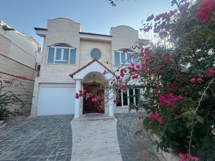 ویلایی ۴ خواب دوبلکس لوکس نزدیک دریا|اجارهٔ کوتاه‌مدت ویلا و باغ|کیش, |دیوار