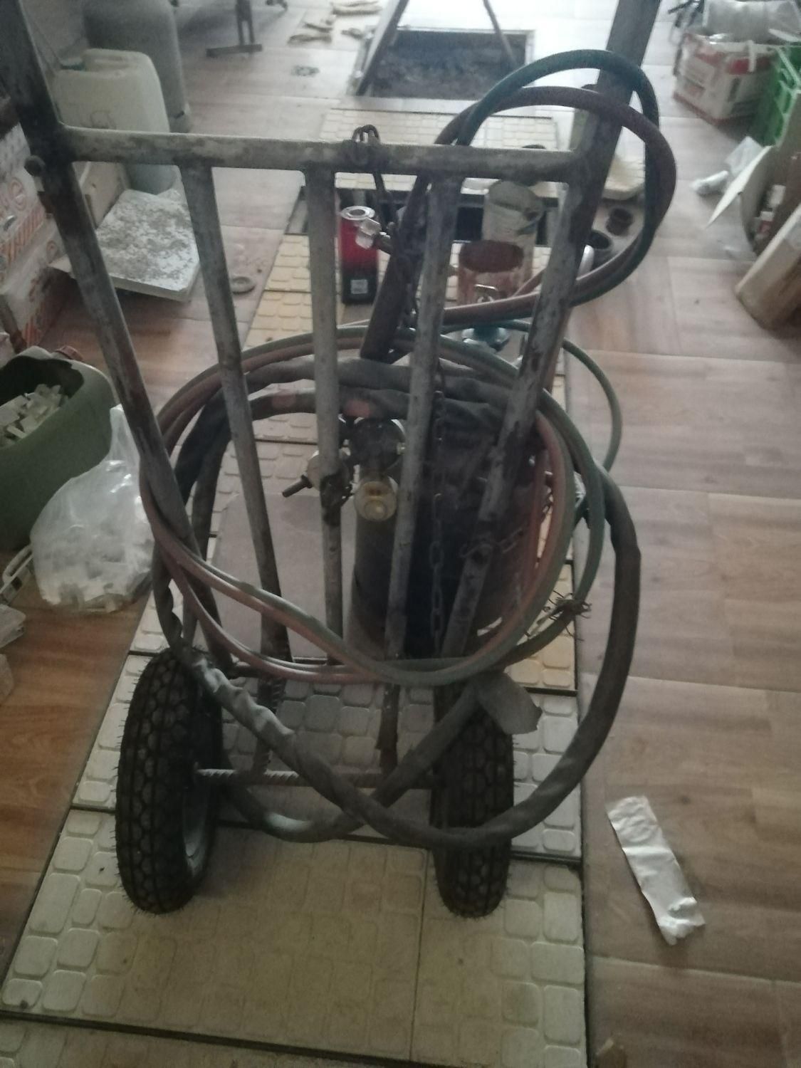 کپسول هوا|ابزارآلات|قوچان, |دیوار