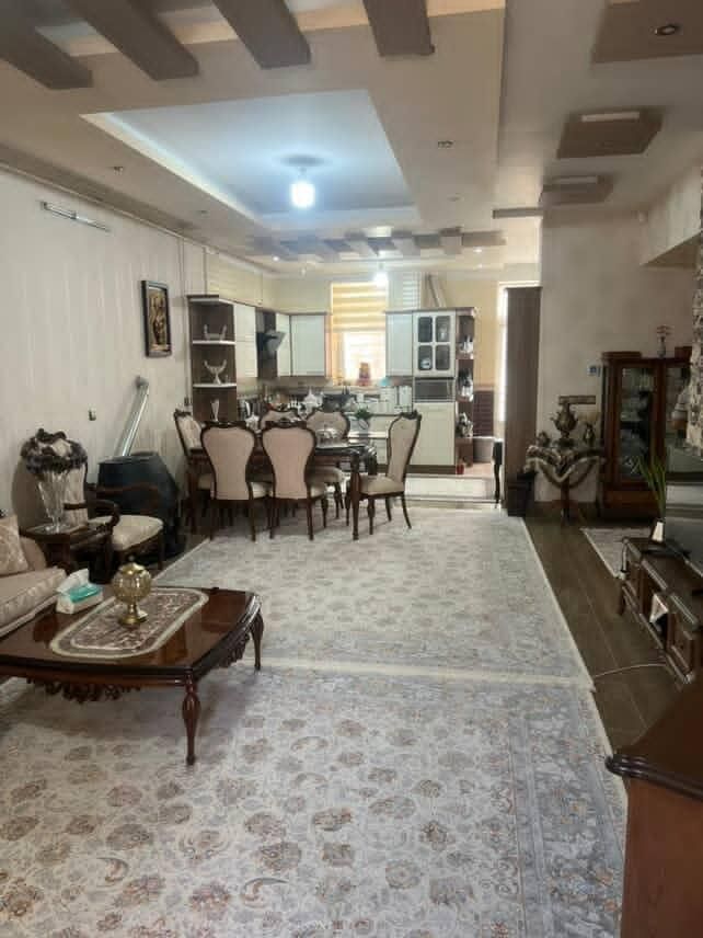 ۱۷۰متر شهرک پزشک(محله نوساز و امن)|فروش خانه و ویلا|رفسنجان, |دیوار