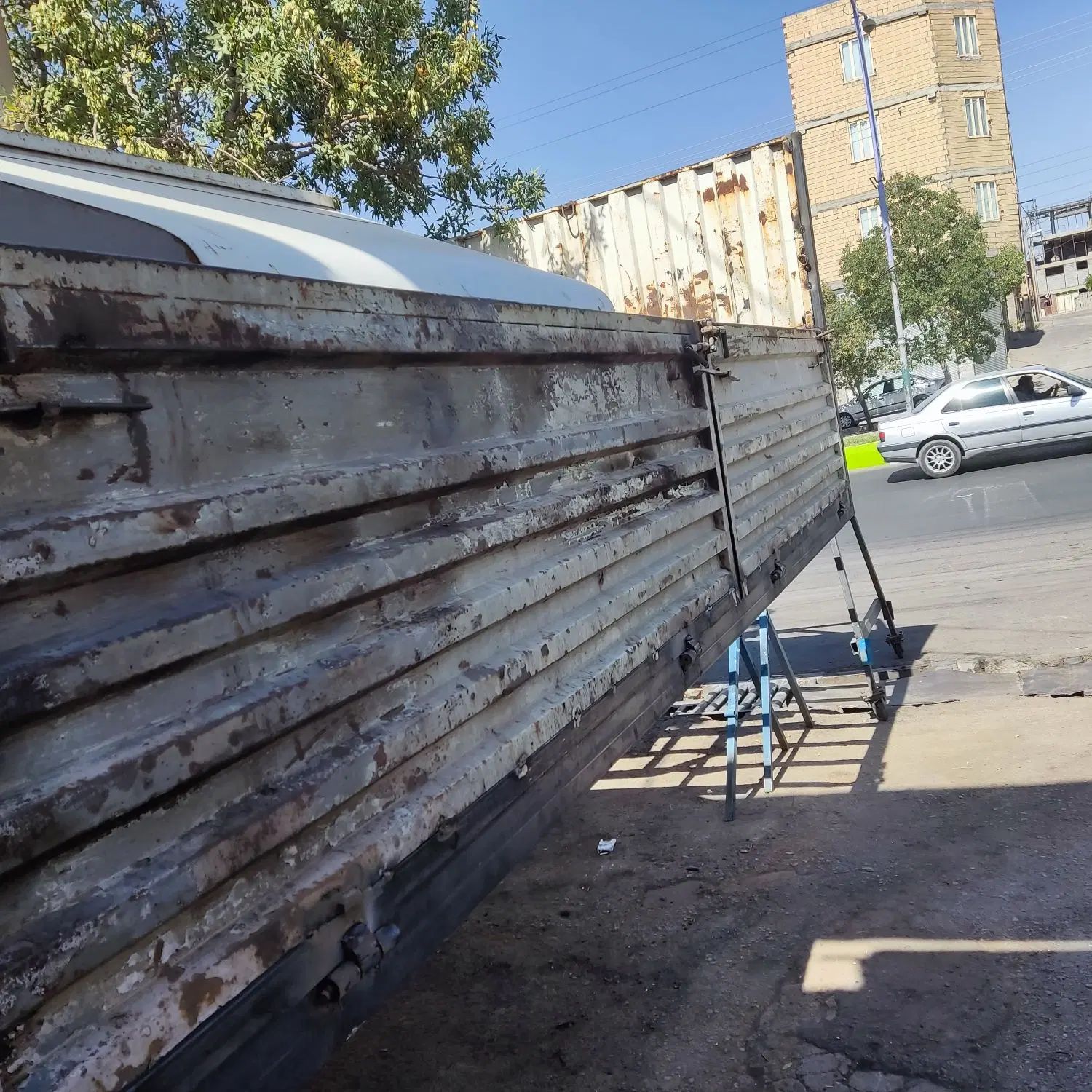 اتاق بغل بازشو ایسوزو ، خاور ، بادیسان و غیره|قطعات یدکی و لوازم جانبی|تبریز, |دیوار