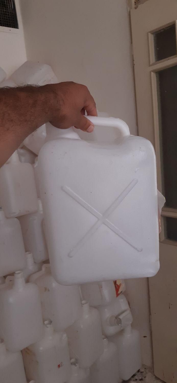 فروش دبه ۱۰ لیتری|ظروف نگهدارنده، پلاستیکی، یک‌بارمصرف|مشهد, شهرک صنعتی توس|دیوار