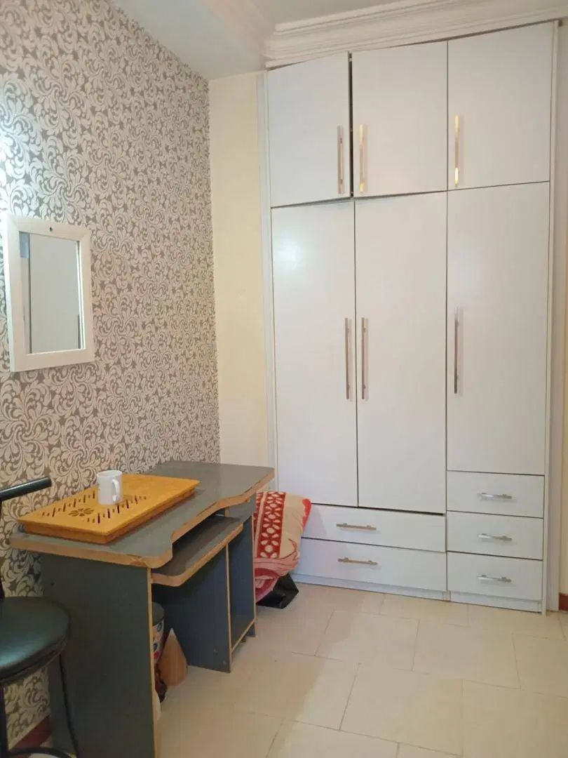 اجاره خانه 122 گلسار|اجارهٔ آپارتمان|رشت, کاکتوس|دیوار