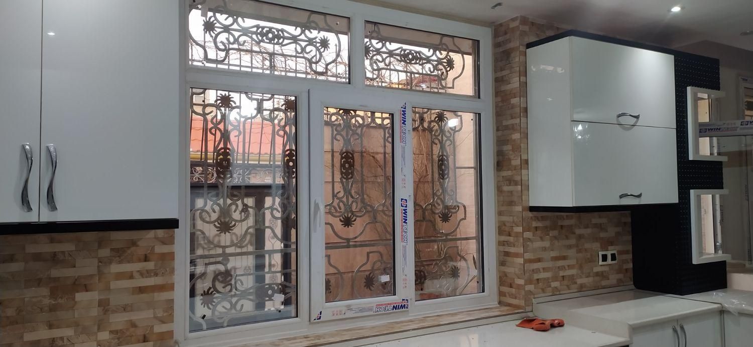 تولید تعمیر و نصب درب پنجره های دوجداره تعمیرات|خدمات پیشه و مهارت|محمدشهر, محمدشهر|دیوار