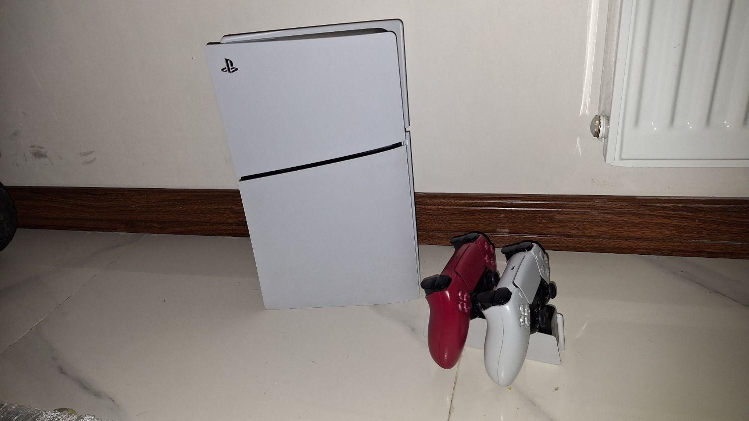 ps5 slim دیسک خور با دو دسته و شارژر با گارانتی ۱۸|کنسول، بازی ویدئویی و آنلاین|فردیس, شهرک ناز|دیوار