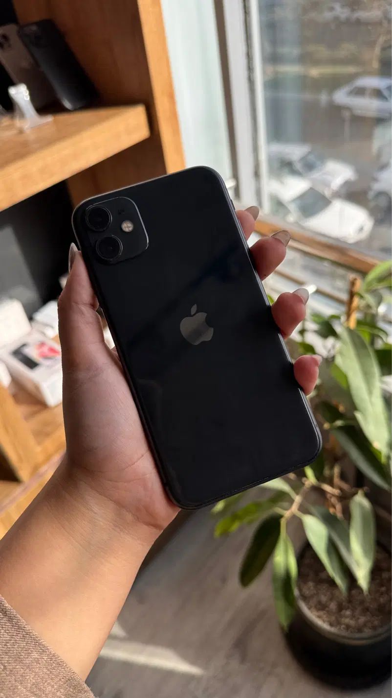 اپل iPhone 11 با حافظهٔ ۱۲۸ گیگابایت|موبایل|مشهد, احمدآباد|دیوار