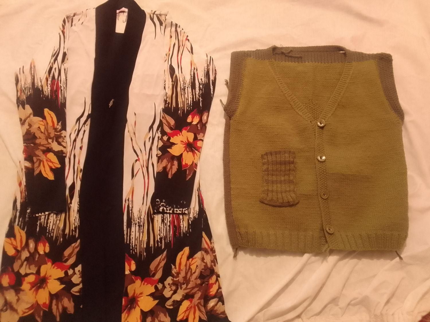 ژاکت ۴۰۰۰۰۰تومان و مانتو ۳۰۰۰۰۰تومان|لباس|سنقر, |دیوار