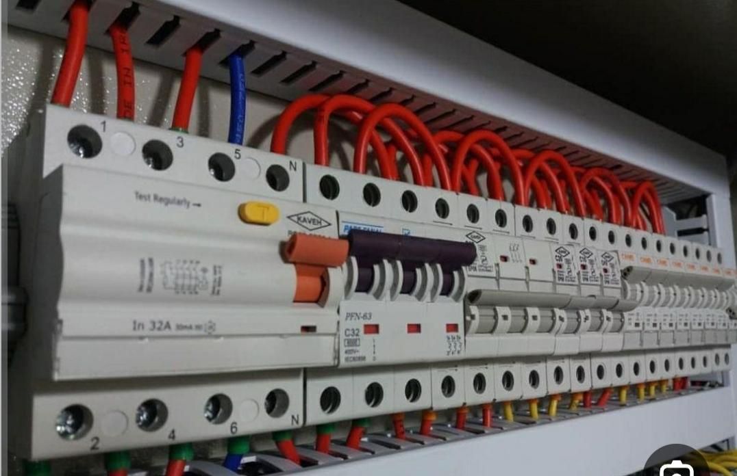 برقکار .برق کار. برقکار ی از صفر تا صد و رفع عیب|خدمات پیشه و مهارت|شیراز, زرهی|دیوار