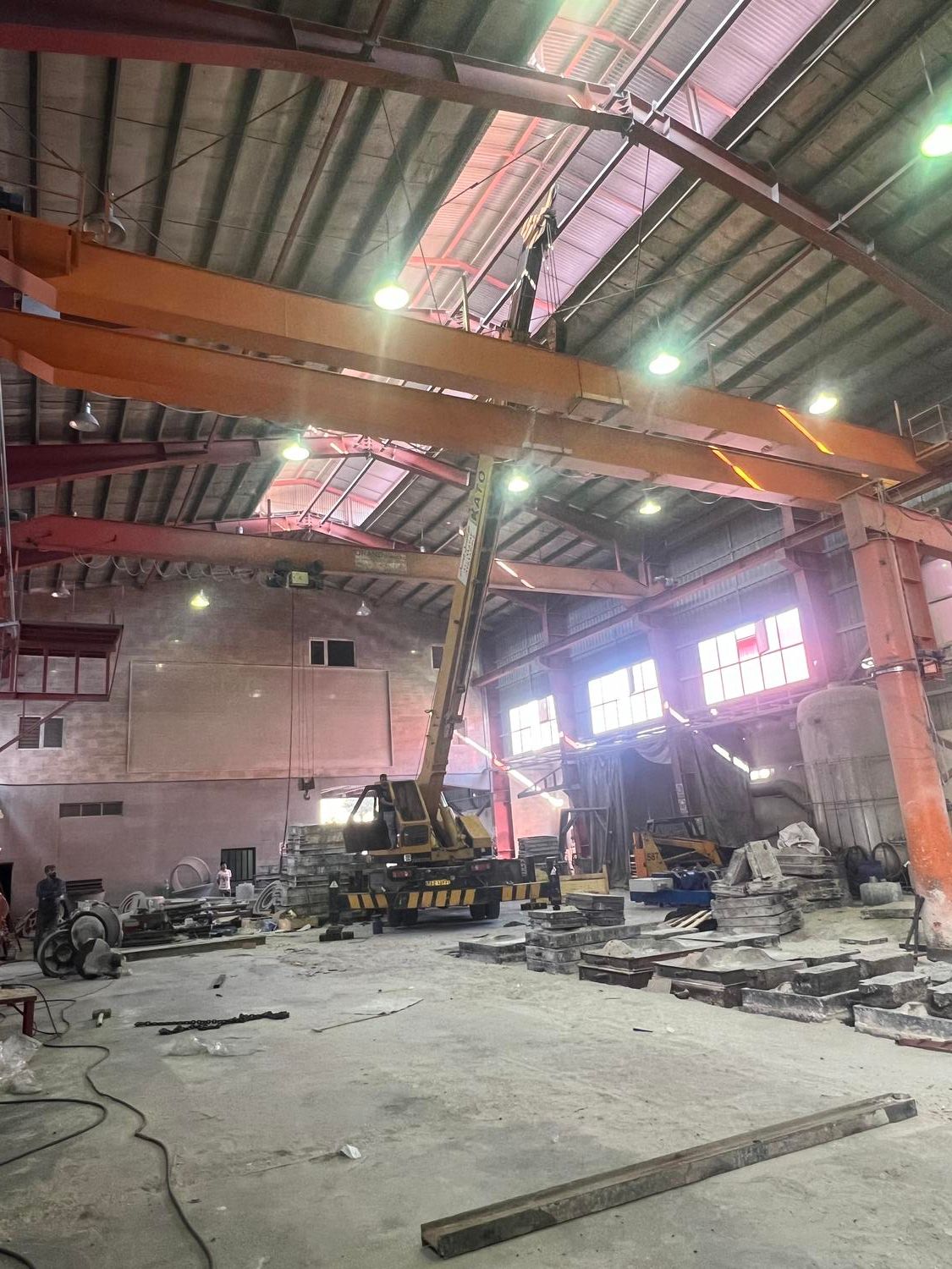 جرثقیل ۲۰تنی بوم بلند|خودرو سنگین|کرج, حصارک بالا|دیوار