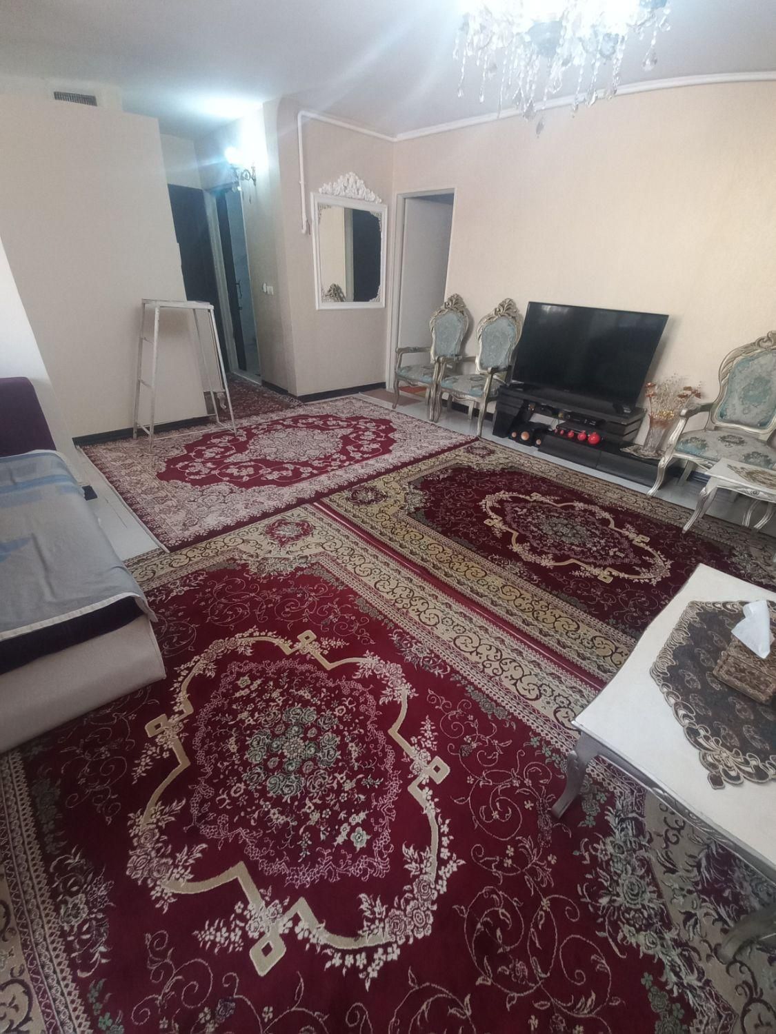 **۸۰ متر فول خوش نقشه مناسب سخت پسندان**|فروش آپارتمان|کرج, گلشهر|دیوار