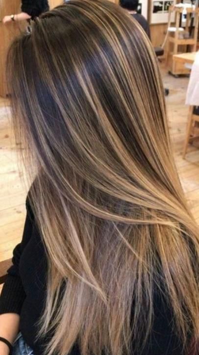 سالن آرایشی رنگ وشنیون ومکاپ|خدمات آرایشگری و زیبایی|زنجان, |دیوار