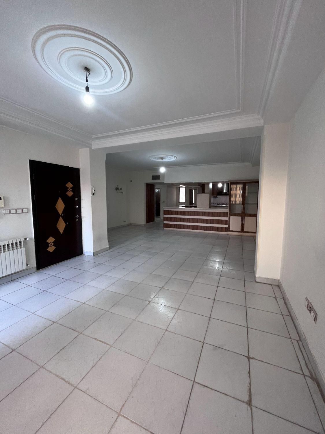 آپارتمان ۱۴۰ متری / پارکینگ / گلستانک|فروش آپارتمان|محمدشهر, محمدشهر|دیوار