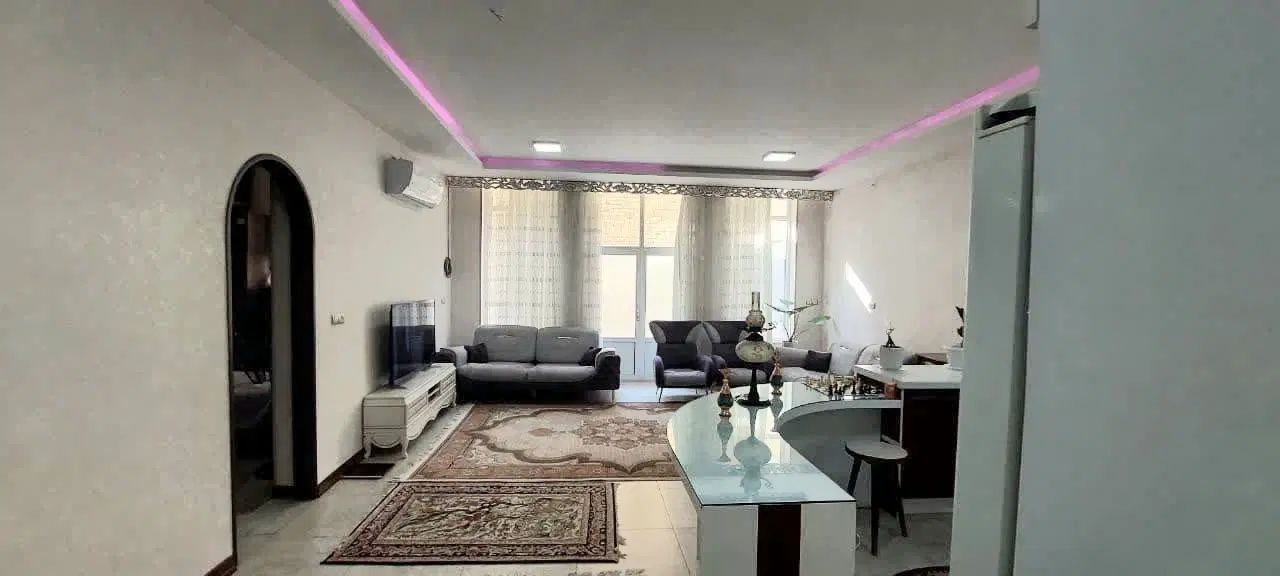 منزل شیک دو طبقه راه مجزا  محدوده خیابان ۱۵ خرداد|فروش خانه و ویلا|نجف‌آباد, شهدای غربی|دیوار