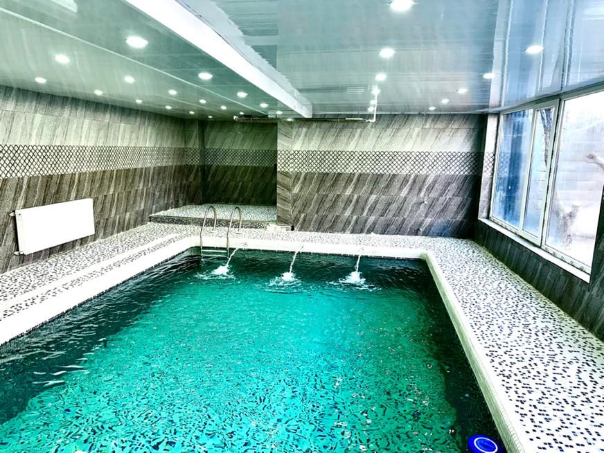 اجازه روزانه و سالانه استخر آبگرم،سنا تمیز|اجارهٔ کوتاه‌مدت ویلا و باغ|هشتگرد, خور|دیوار