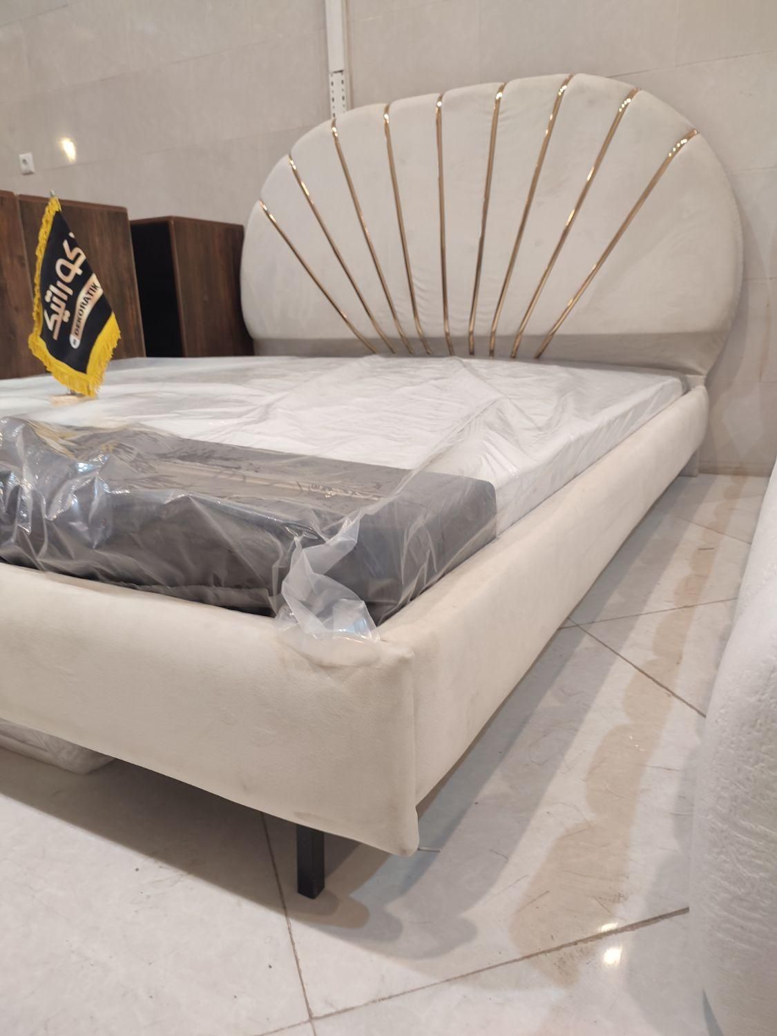 تخت خواب ماهان مینیمال|تخت و سرویس خواب|مشهد, زمرد|دیوار