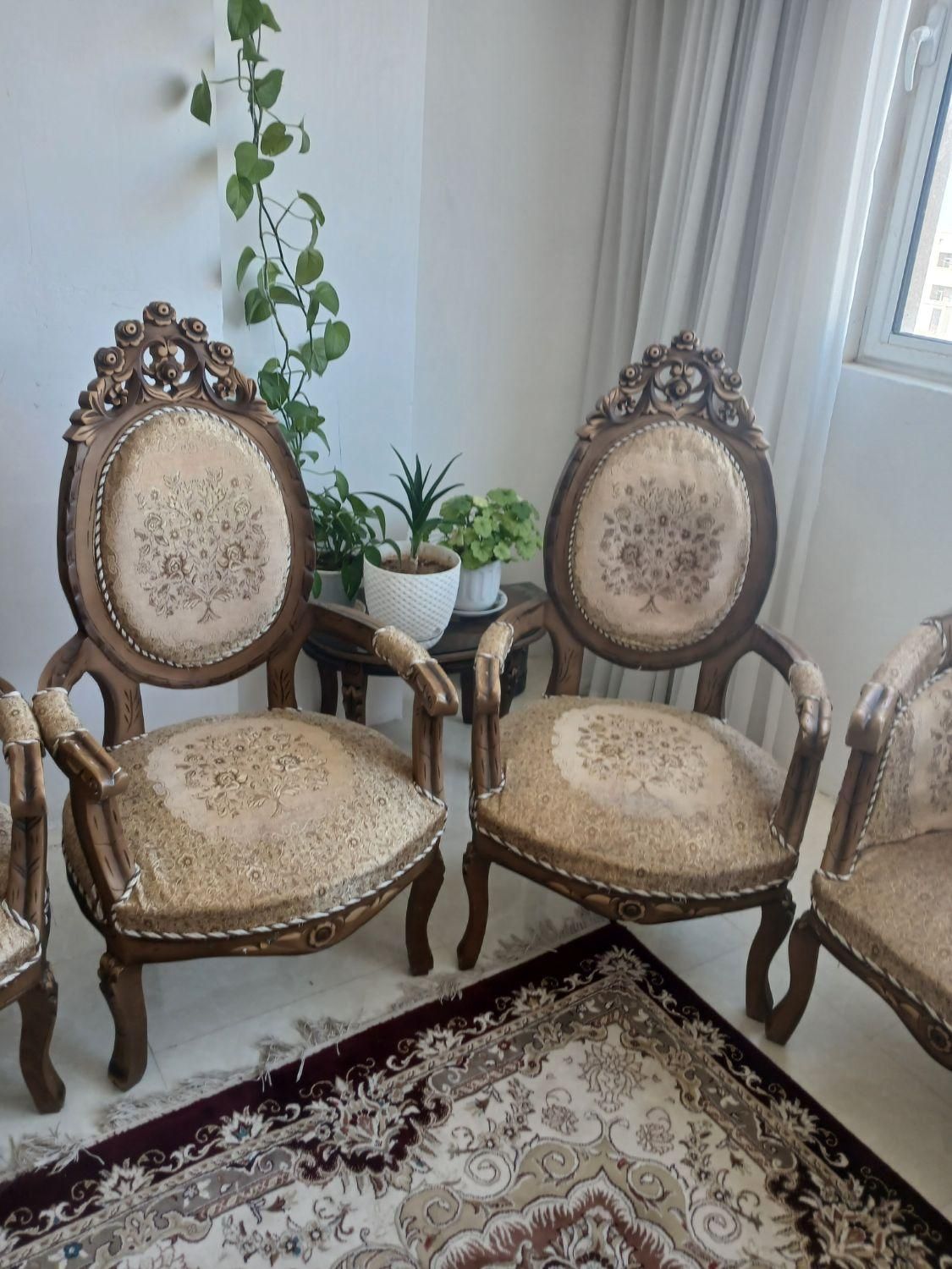 مبلمان شیک وزیبا|مبلمان خانگی و میز عسلی|شهرکرد, |دیوار