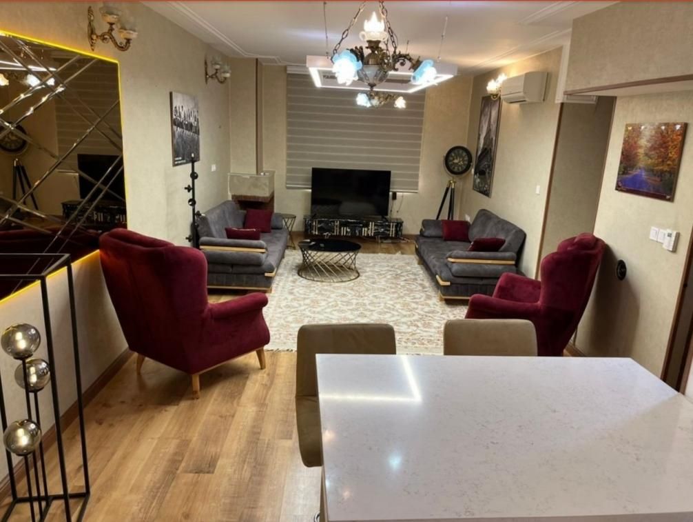 محیط دنج و آرام برای اقامت کوتاه مدت|اجارهٔ کوتاهمدت آپارتمان و سوئیت|شیراز, تاچارا|دیوار