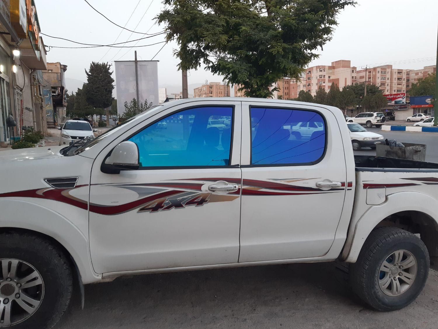 مرکز تخصصی نصب شیشه دودی|خدمات موتور و ماشین|ایلام, |دیوار