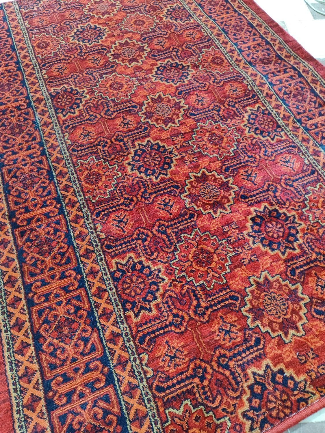 شهرموکت*کناره فرش فانتزی طرح بلوچ|گلیم، جاجیم، گبه|قم, امامزاده ابراهیم|دیوار