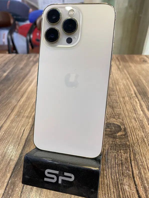 اپل iPhone 13 Pro با حافظهٔ ۱ ترابایت|موبایل|کرج, شاهین‌ویلا|دیوار