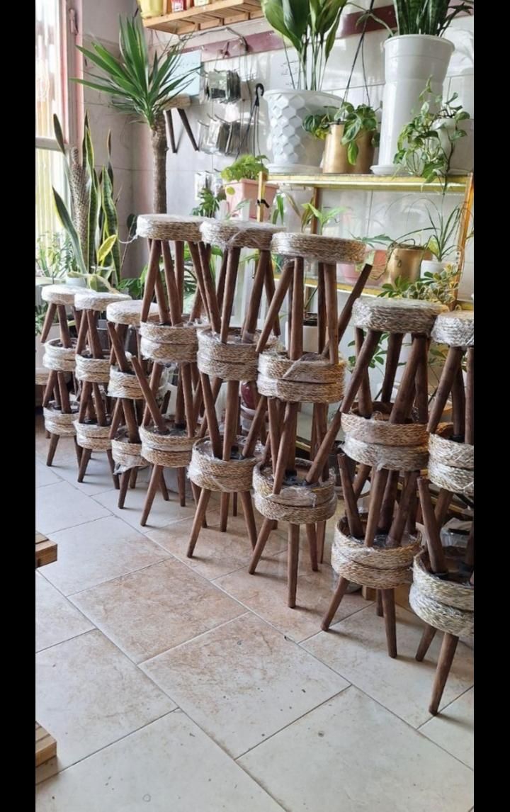 پایه گلدان حصیری|گل و گیاه طبیعی|بروجرد, |دیوار