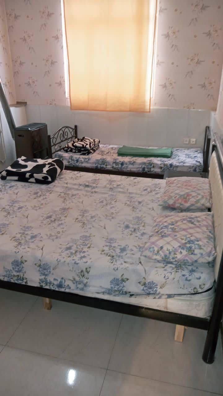 اپارتمان ،دربست ویلایی پاسخگو 24ساعته|اجارهٔ کوتاه‌مدت آپارتمان و سوئیت|همدان, |دیوار