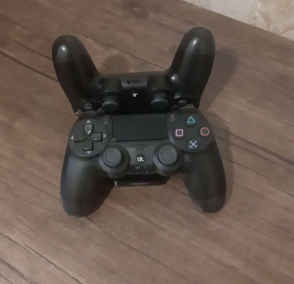 PS4 slim نو و بسیار تمییز ریجن2(ژاپن)|کنسول، بازی ویدئویی و آنلاین|تهران, باغ فیض|دیوار