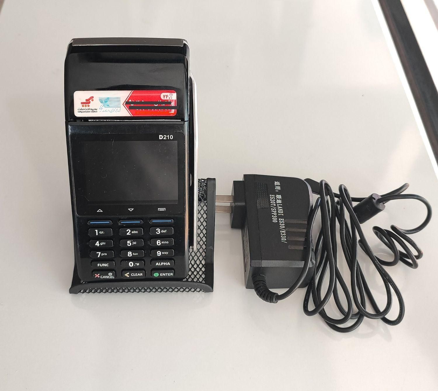 کارتخوان سیار Q60 و V72 و PAX D210 پوز بی سیم|فروشگاه و مغازه|مشهد, ولیعصر (امامیه)|دیوار