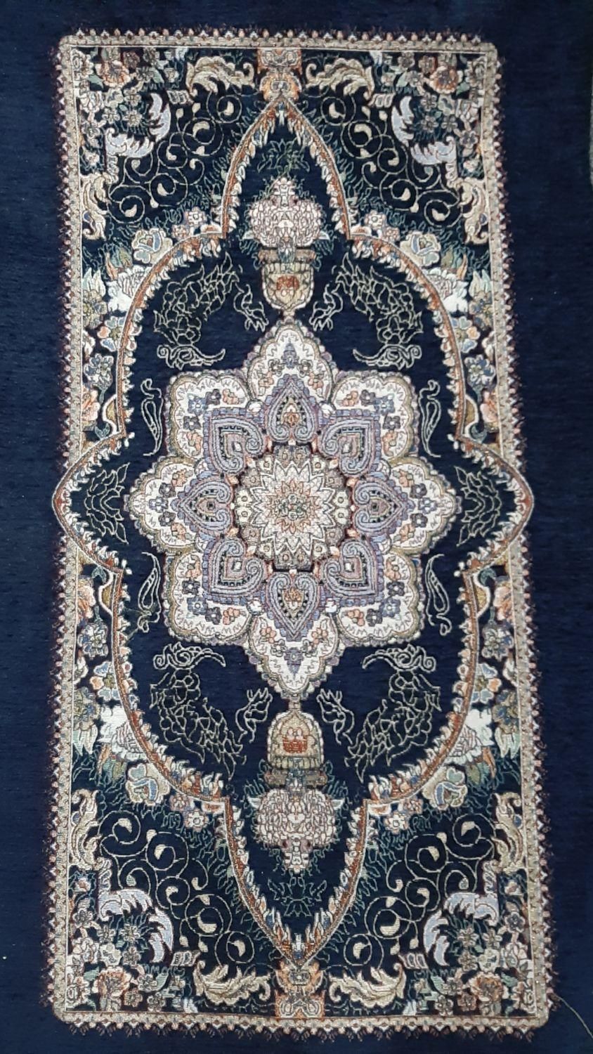 پشتی سنتی مخمل.شنل.فرشی۱۲۰۰شانه۵۰۰شانه.شاه نشین|پشتی|آق قلا, |دیوار