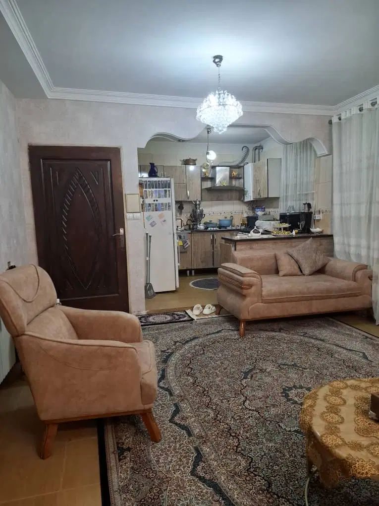 اجار اپارتمان ۵۰ متری با اسانسور و۳۰مترحیاط نعمت ا|اجارهٔ آپارتمان|تهران, نعمت‌آباد|دیوار