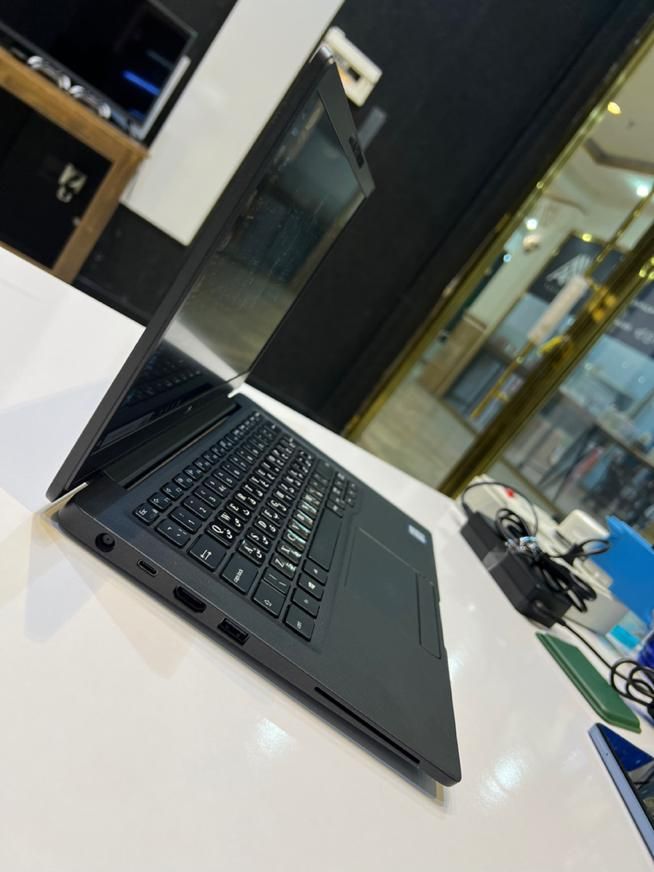 لپتاپ لمسی نسل ۸ core i7 مناسب طراحان|رایانه همراه|تهران, فردوسی|دیوار