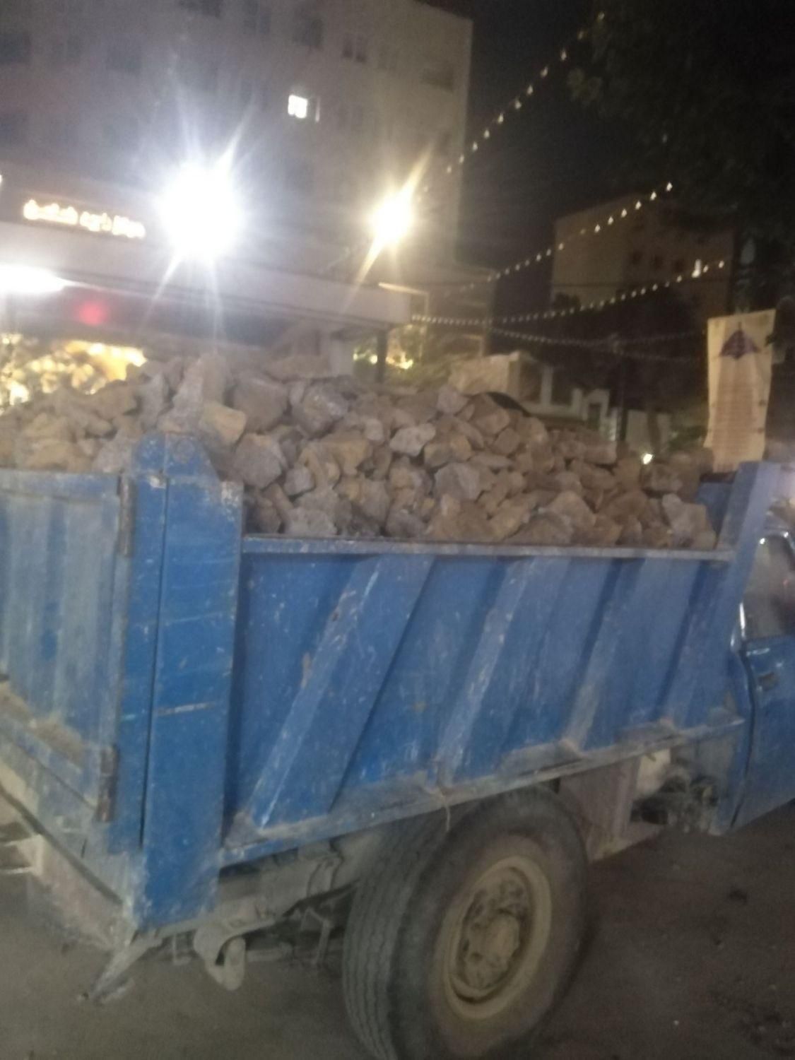 حمل خاک نخاله ومصالح سرتاسرمشهدهمزمان 4نیسان|خدمات حمل و نقل|مشهد, عبادی|دیوار