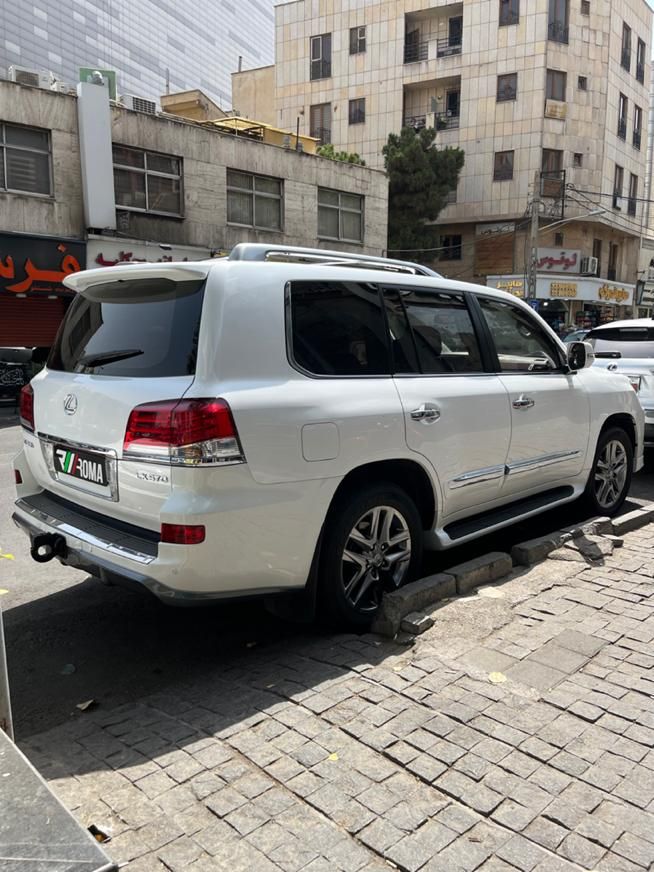 لکسوس LX 570، مدل ۲۰۱۳|خودرو سواری و وانت|تهران, قیطریه|دیوار
