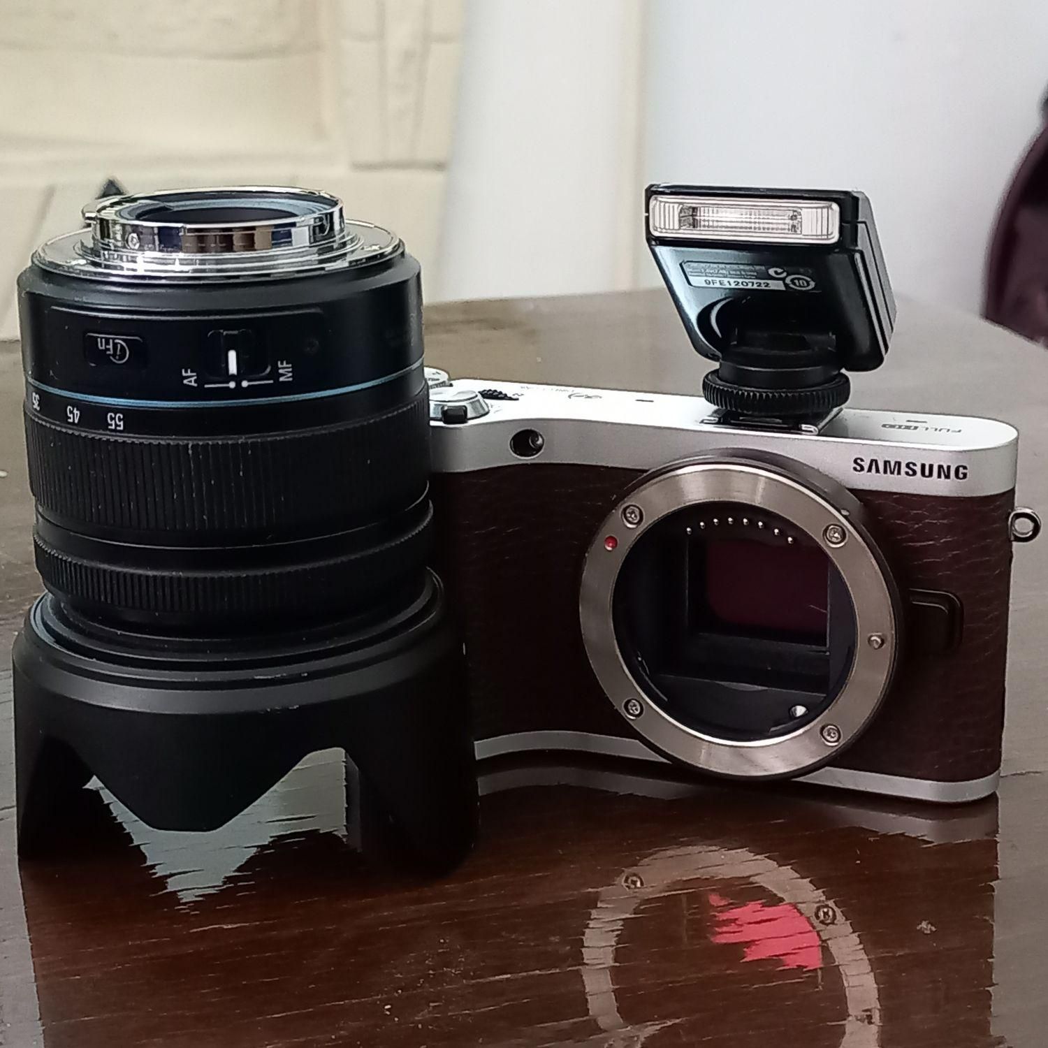 دوربین بدون آینه Samsung NX300|دوربین عکاسی و فیلم‌برداری|تهران, شهرک غرب|دیوار