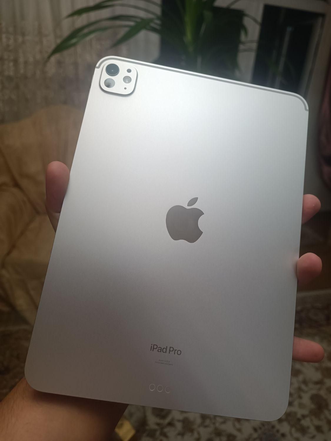 ipad pro 2025 M4 همه چی فول در حد اکبند|تبلت|تبریز, |دیوار
