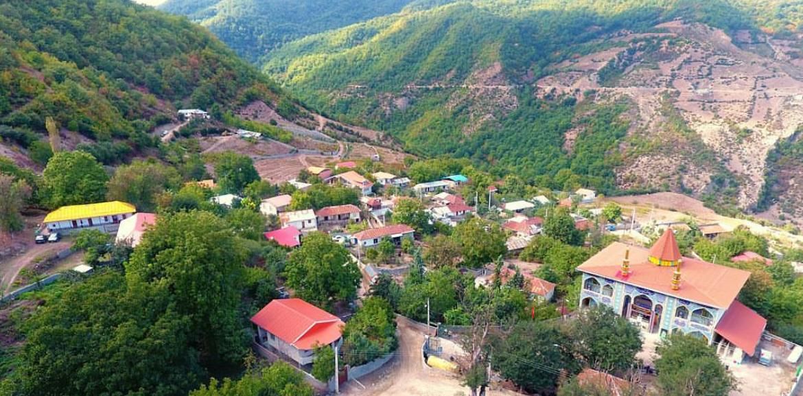 سیصد متر زمین بافت سوادکوه زیراب پلسفید الاشت|فروش زمین و ملک کلنگی|زیرآب, |دیوار