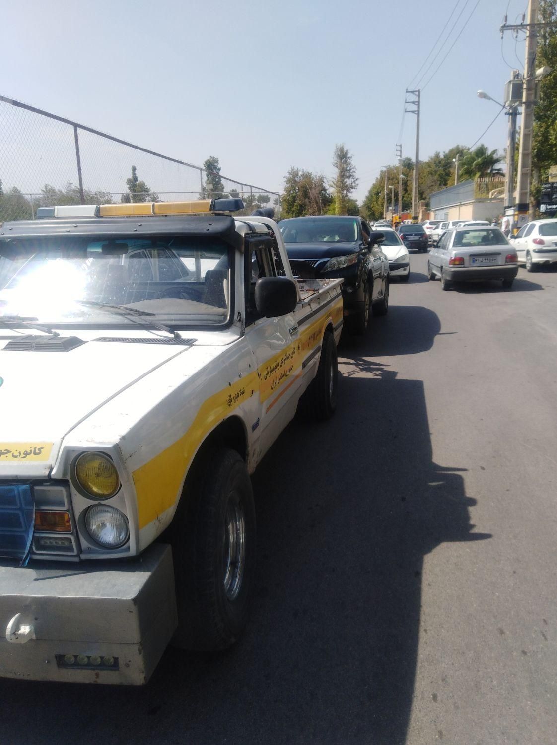 امداد خودرو امدادخودرو یدک کش تعمیرات در محل|خدمات موتور و ماشین|شیراز, شریفآباد|دیوار