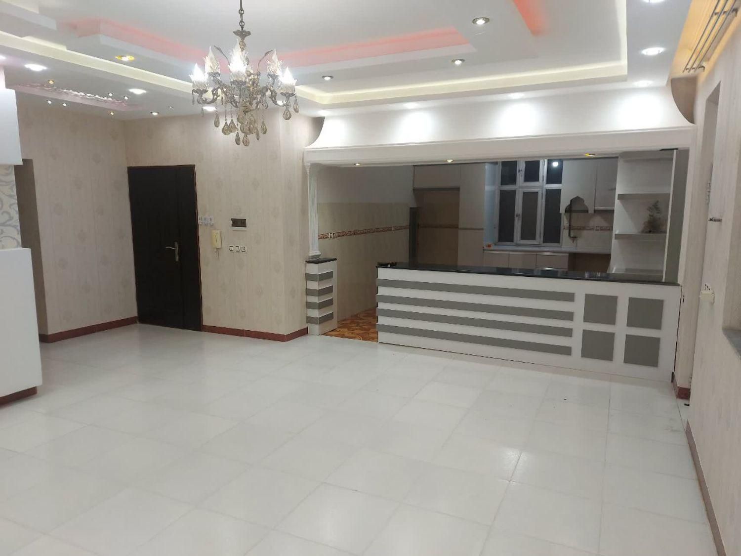 فروش آپارتمان ۱۰۰ متری ۲ خوابه طبقه اول|فروش آپارتمان|گرمی, |دیوار