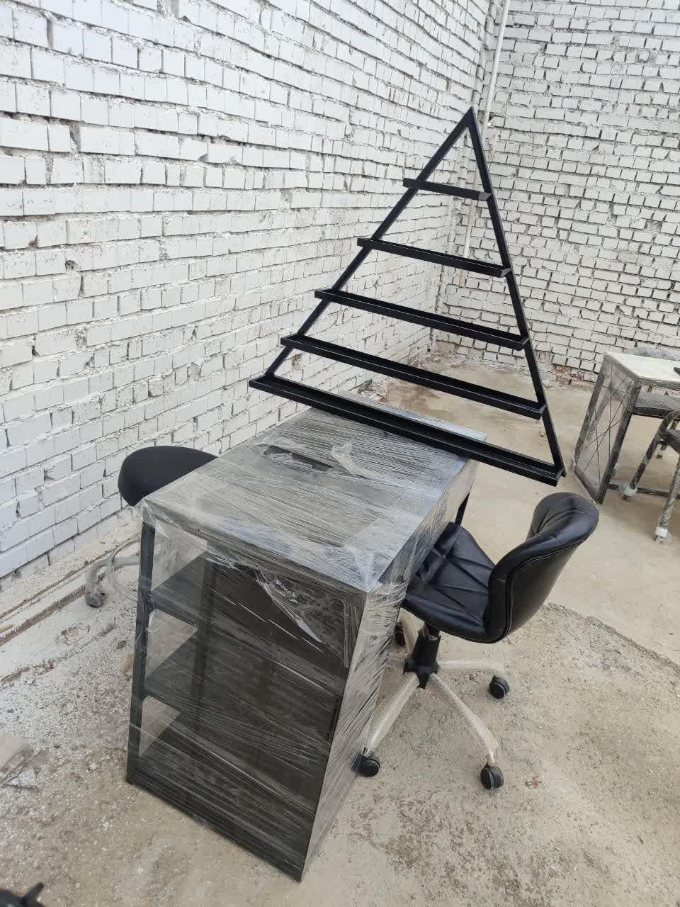 استند لاک دیواری|آرایشگاه و سالنهای زیبایی|اصفهان, قهجاورستان|دیوار