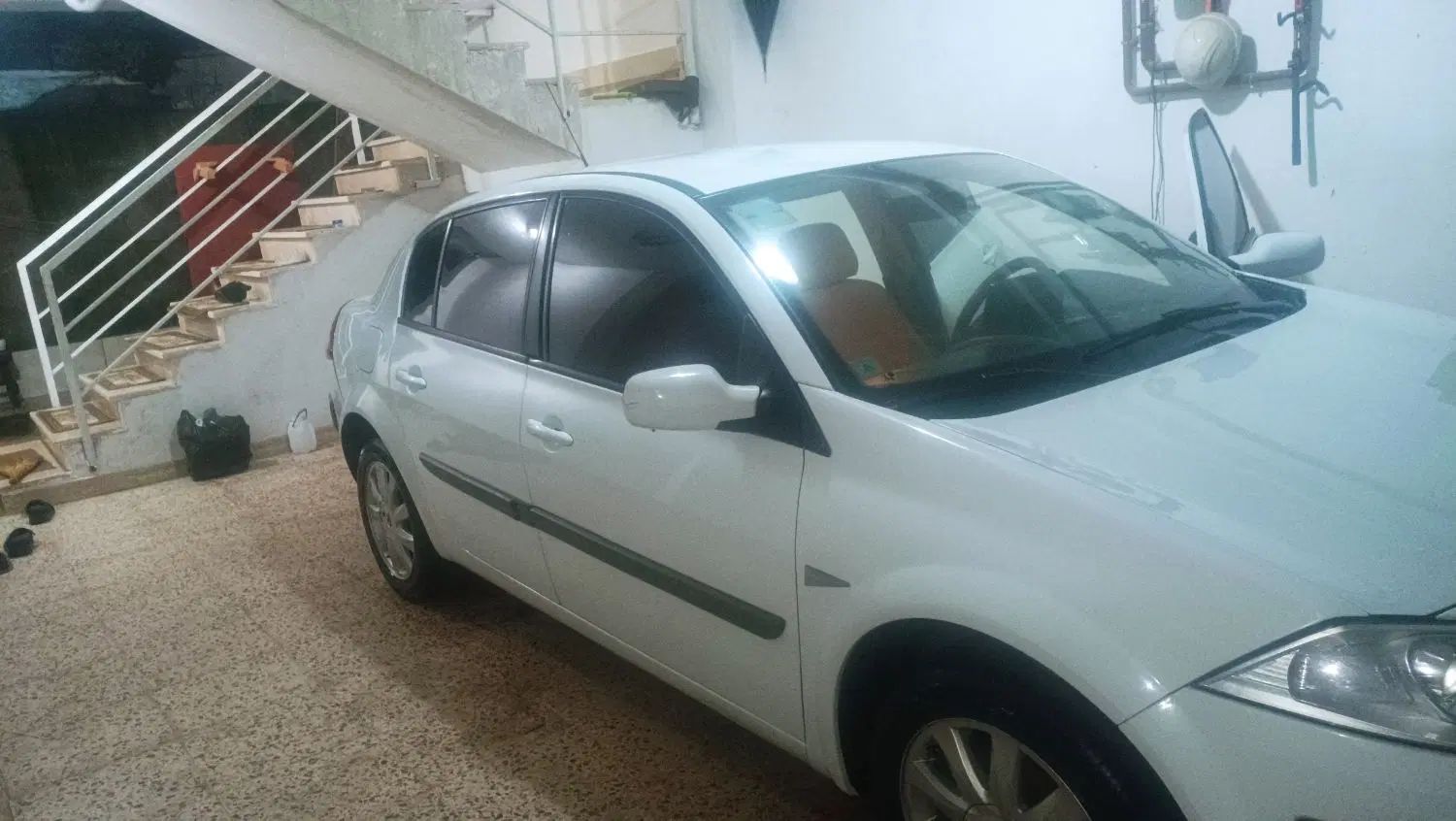 رنو مگان مونتاژ E2 1600cc، مدل ۱۳۹۲|خودرو سواری و وانت|رشت, لاکانی|دیوار