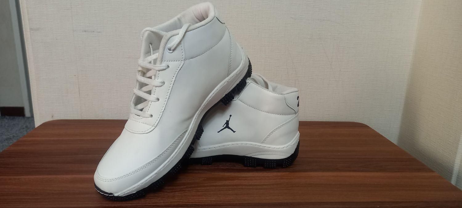 کتونی جردن،ساق دار،41|کیف، کفش، کمربند|قم, بنیاد|دیوار